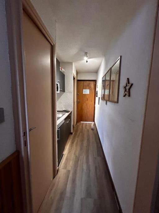 אלוס Confortable Appartement, Panorama Sud, Vue Montagne מראה חיצוני תמונה